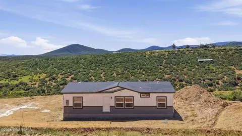 10355 E Powerline Rd, Dewey, AZ 86327 photo 2