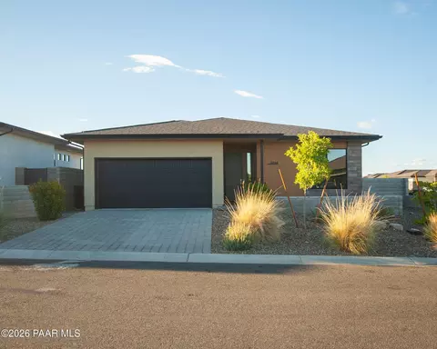5834 E Richmond Rd, Prescott Valley, AZ 86314
