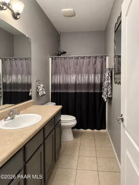 Bath - 12942 E Delgado St, Dewey, AZ 86327 photo 1 of 3