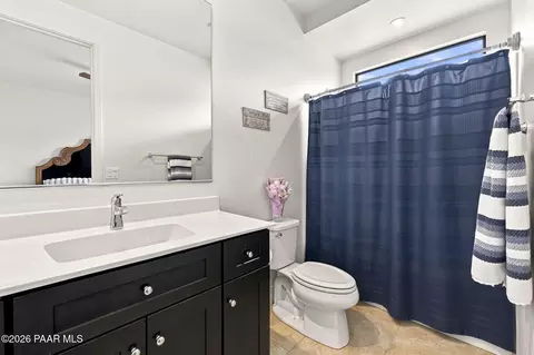 Bath - 5794 E Killen Loop, Prescott Valley, AZ 86314 photo 2 of 3