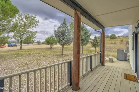 Exterior - 890 E Latigo Ct, Paulden, AZ 86334 photo 3 of 11