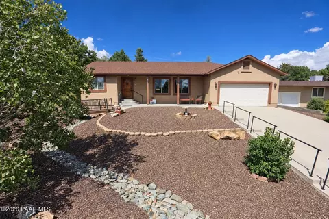 612 Prescott Heights Dr, Prescott, AZ 86301