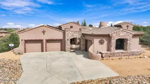 5650 W Halcyone Cir, Prescott, AZ 86305