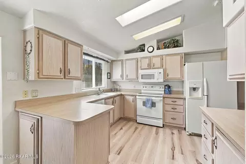12255 E Obsidian Loop Rd, Dewey, AZ 86327 photo 16