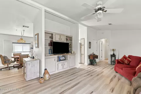12255 E Obsidian Loop Rd, Dewey, AZ 86327 photo 10