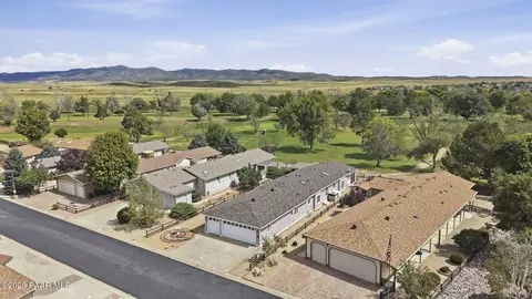 12255 E Obsidian Loop Rd, Dewey, AZ 86327 photo 3