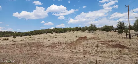 2544 N Double A Rnch Rd, Ash Fork, AZ 86320