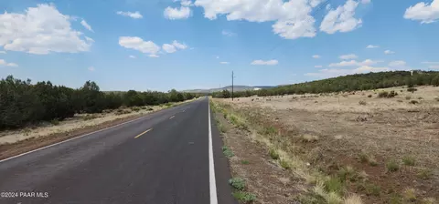 2544 N Double A Rnch Rd, Ash Fork, AZ 86320 photo 10