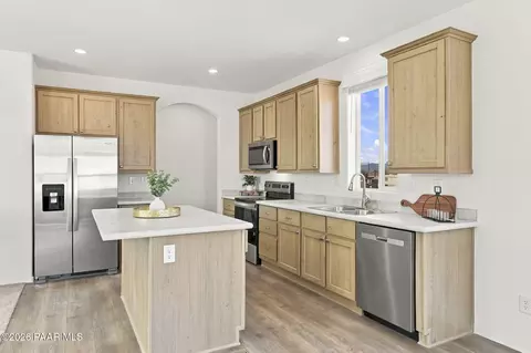 85 E Abra Rd, Paulden, AZ 86334 photo 6