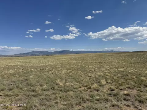 910 West Gurley Street, Prescott Valley, AZ 86315