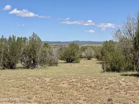 79 W Arrowhead Trl # N, Ash Fork, AZ 86320 photo 3