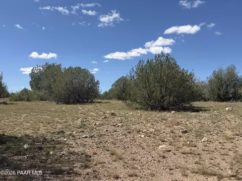 79 W Arrowhead Trl # N, Ash Fork, AZ 86320 photo 11