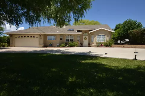 10598 E Oxbow Pl, Dewey, AZ 86327 photo 1