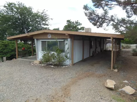 10382 E Brangus Ln, Dewey, AZ 86327 photo 1