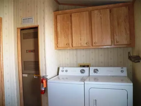 896 W Riverview Pl, Yuma, AZ 85365 photo 8