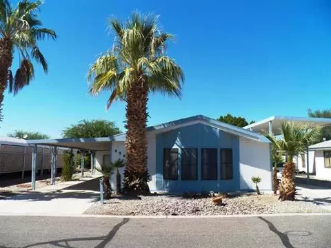 896 W Riverview Pl, Yuma, AZ 85365 photo 1