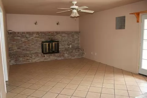 1433 E 27 St, Yuma, AZ 85365 photo 3