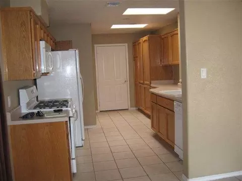 10603 E 34 St, Yuma, AZ 85365 photo 2