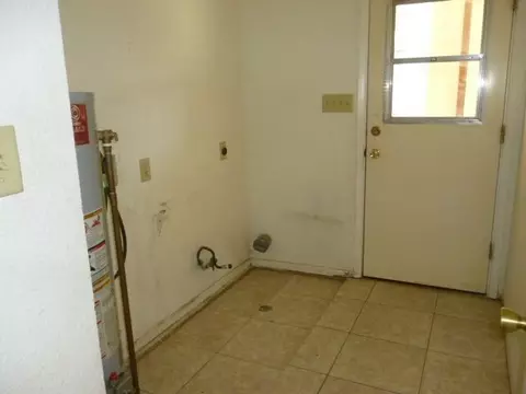 1835 E C St, San Luis, AZ 85349 photo 8