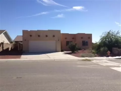 10303 E 38 Pl, Yuma, AZ 85365 photo 1
