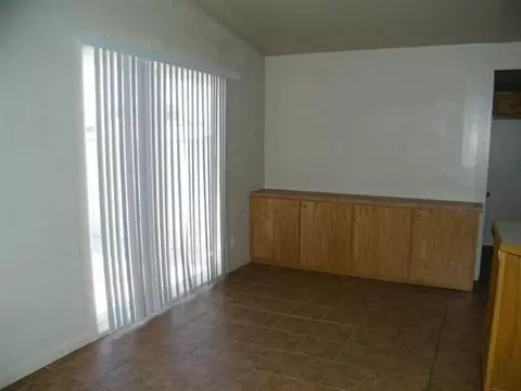 931 E 26 St, Yuma, AZ 85365 photo 4