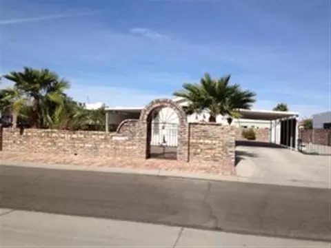 13372 E 53 Dr, Yuma, AZ 85367 photo 1