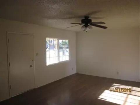 242 E 30 St, Yuma, AZ 85364 photo 2