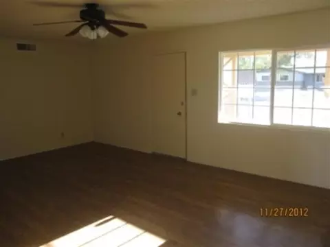 242 E 30 St, Yuma, AZ 85364 photo 4