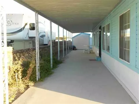 11474 E 39 Pl, Yuma, AZ 85367 photo 2