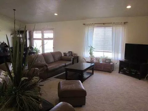7646 E 25 St, Yuma, AZ 85365 photo 2