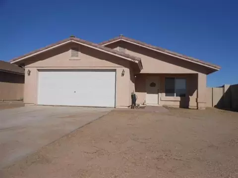 6256 E 44 St, Yuma, AZ 85365 photo 1