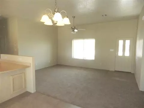 10536 E 37 Pl, Yuma, AZ 85367 photo 2