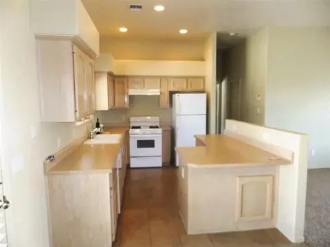 10536 E 37 Pl, Yuma, AZ 85367 photo 5