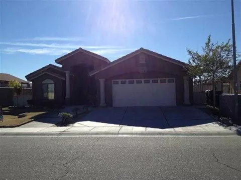 2015 E Stephens St, San Luis, AZ 85349 photo 1