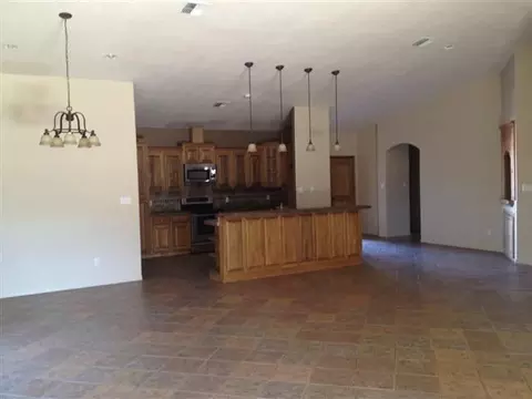 2015 E Stephens St, San Luis, AZ 85349 photo 4