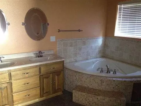 2015 E Stephens St, San Luis, AZ 85349 photo 9