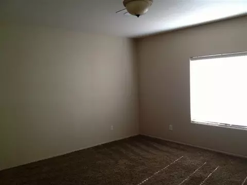 2015 E Stephens St, San Luis, AZ 85349 photo 8