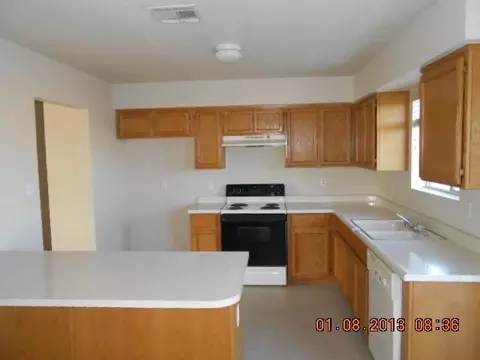 8906 E 39 St, Yuma, AZ 85365 photo 4
