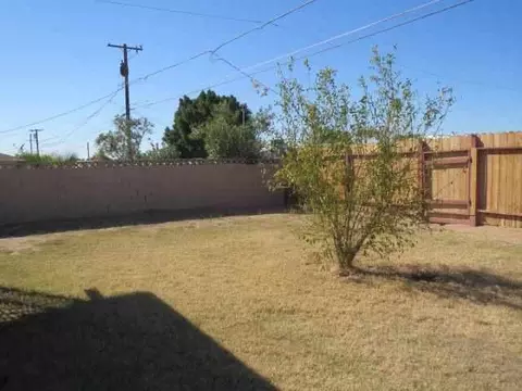 1322 E Morrison St, Yuma, AZ 85365 photo 9