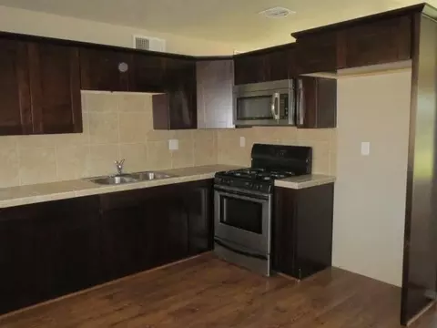 1322 E Morrison St, Yuma, AZ 85365 photo 3