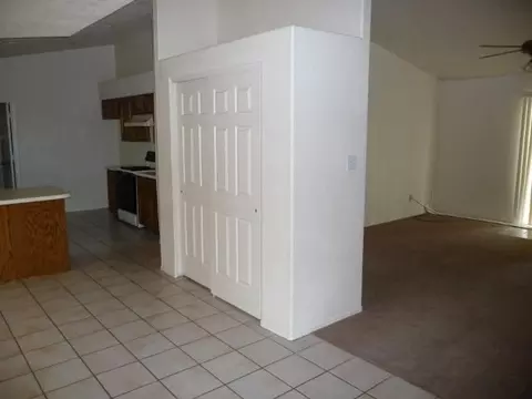 10585 E 36 St, Yuma, AZ 85365 photo 5
