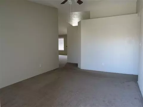6355 E 45 St, Yuma, AZ 85365 photo 2