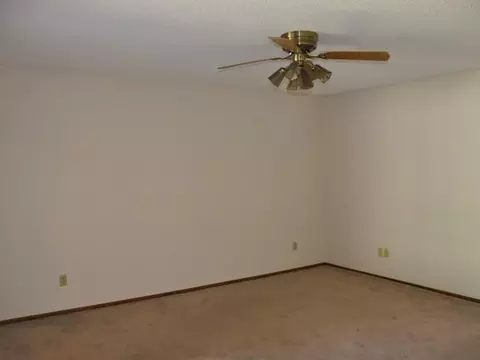 2229 E 27 Way, Yuma, AZ 85365 photo 8