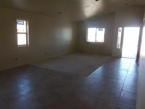 8058 E 34 St, Yuma, AZ 85365 photo 4