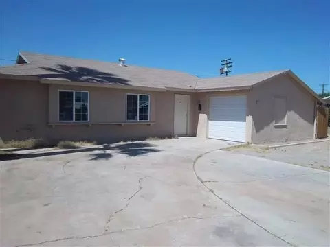 126 E 26 St, Yuma, AZ 85364 photo 1