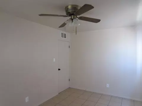 930 E 24 Pl, Yuma, AZ 85365 photo 10
