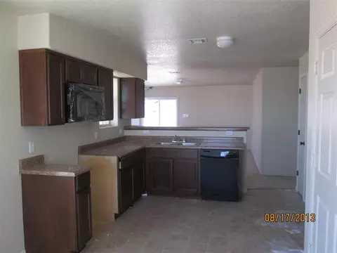 7160 E 37 St, Yuma, AZ 85365 photo 2
