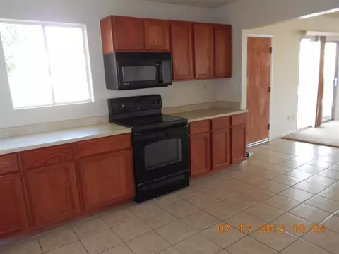 13457 E 46 Dr, Yuma, AZ 85367 photo 2
