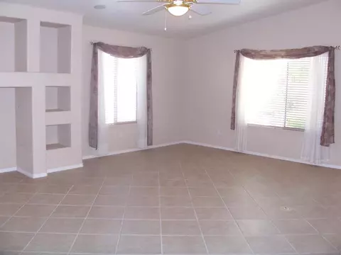 10648 E 39 Pl, Yuma, AZ 85365 photo 3
