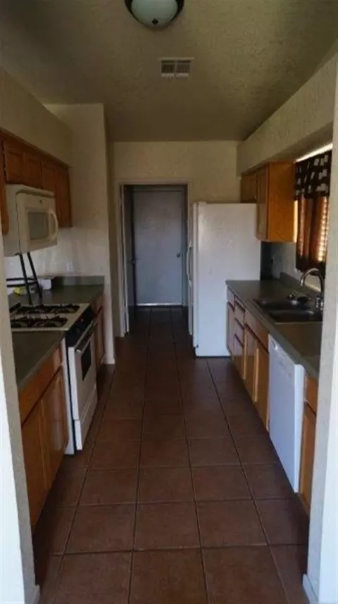 6272 E 40 Pl, Yuma, AZ 85365 photo 4